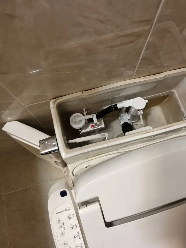 변기 부속 교체 - 필밸브 교체로 물 낭비를 해결하는 방법 - 막힘해결119